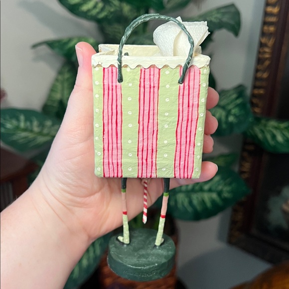Vintage Christmas Kitsch Lori Mitchell Presents For You Gift Bag Figurine - Picture 7 of 10